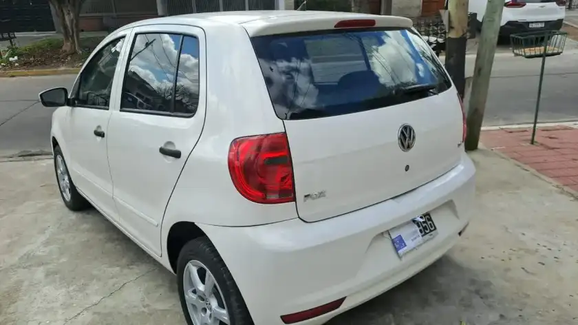 Volkswagen Fox 1.6 Comfortline Pack 5 P 2013 - foto 5