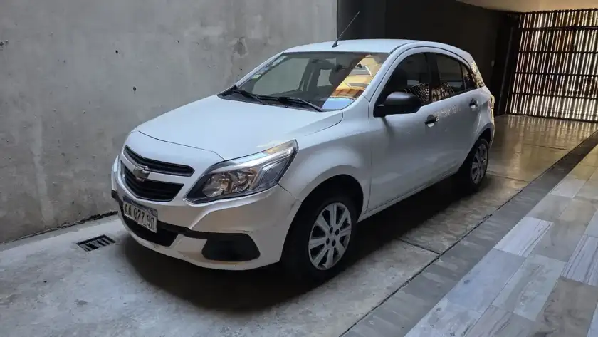 Chevrolet Agile 1.4 Ls 2015 - foto 2