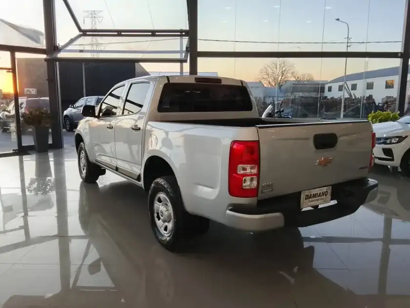 Chevrolet S10 2.8 Ls Cd Tdci 200Cv 2017 - foto 3