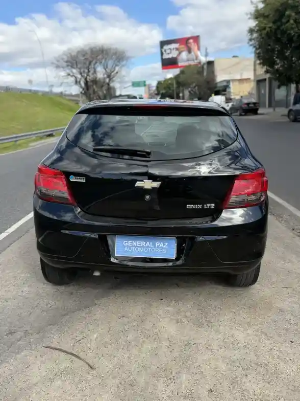 Chevrolet Onix 1.4 Ltz At 98Cv 2016 - foto 5