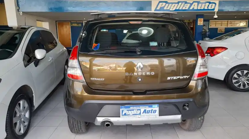 Renault Sandero Stepway 1.6 Privilege Nav 105Cv 2013 - foto 5