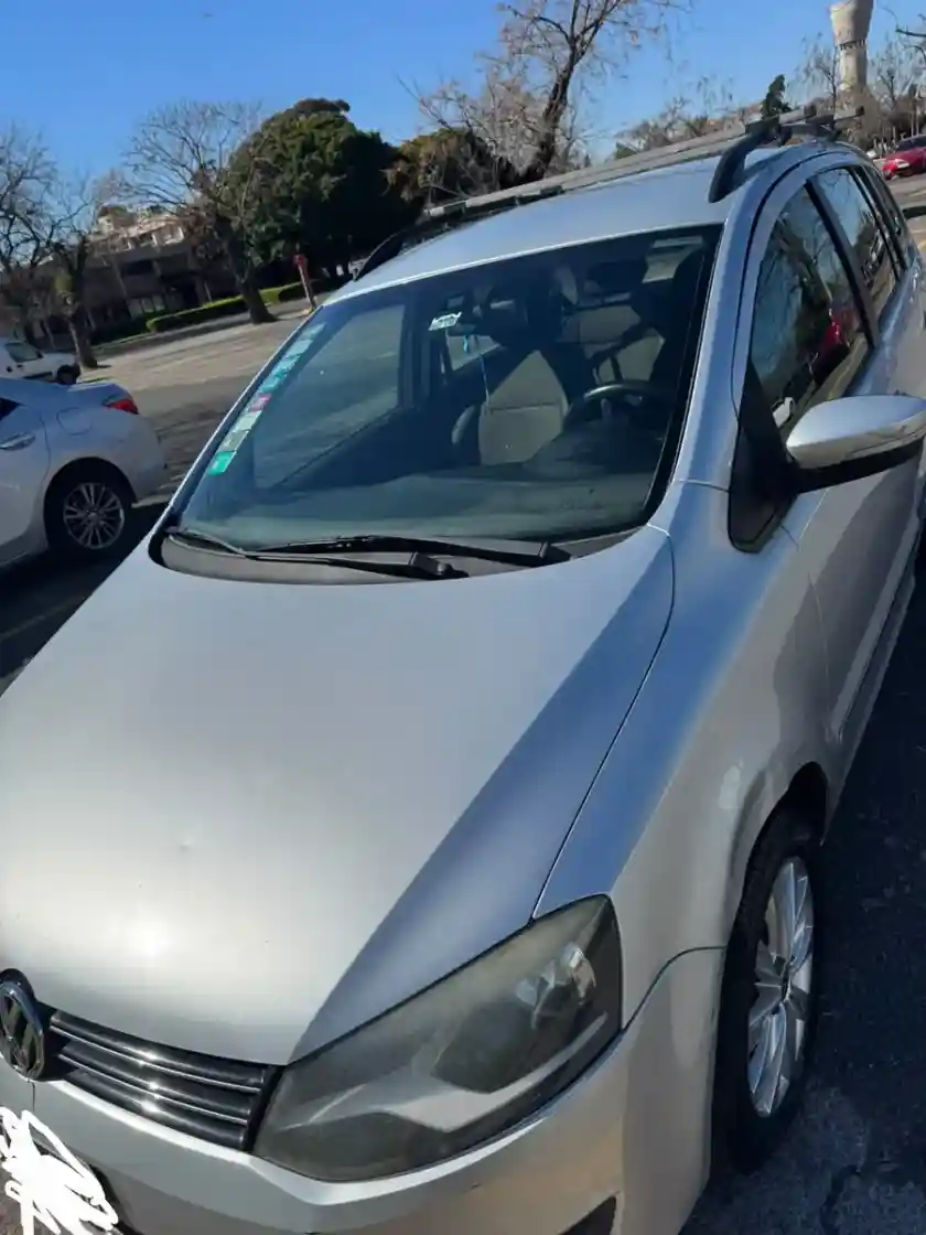 Volkswagen Suran 1.6 Highline 101Cv 11C 2012 - foto 3