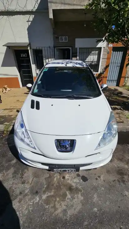 Peugeot 207 Compact Hdi Xs 2014 - foto 3