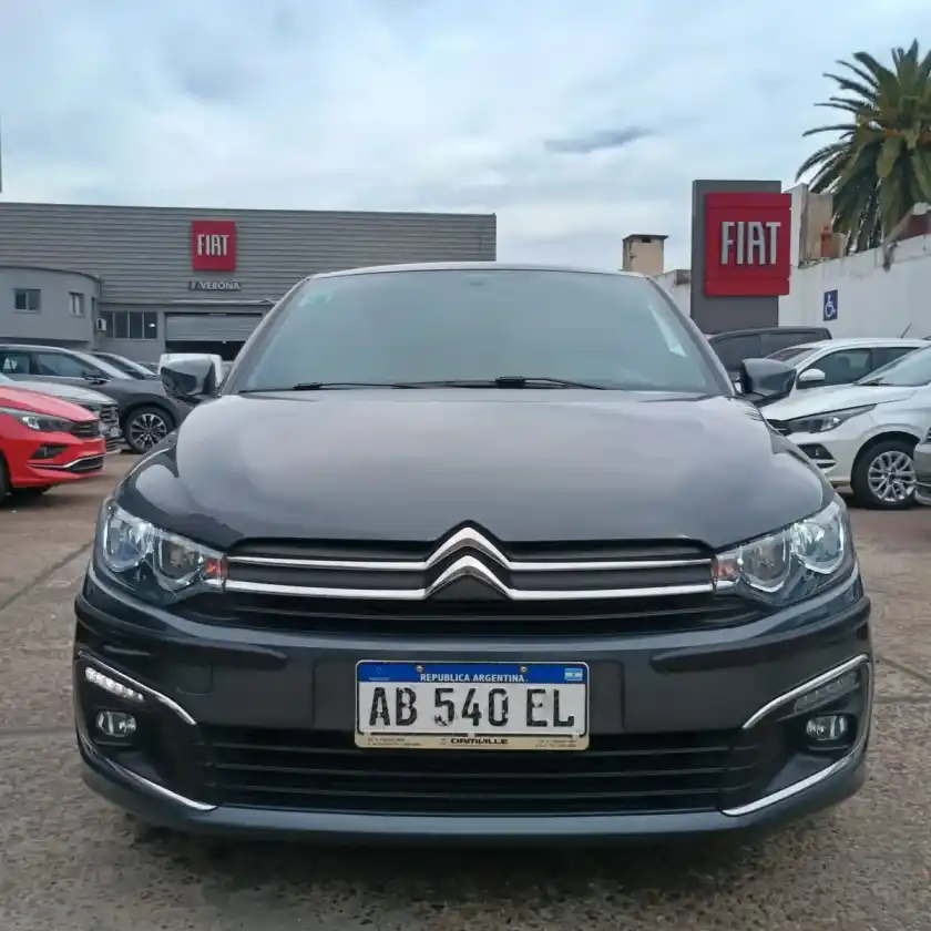 Citroën C-Elysee 1.6 Shine Vti 115 At 2017 - foto 2