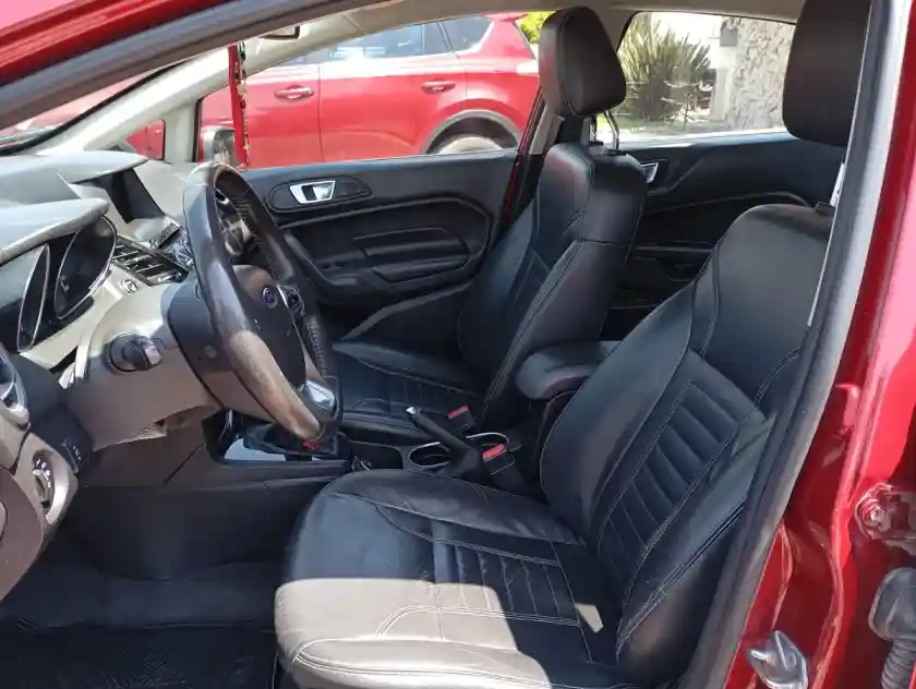 Ford Fiesta Kinetic 1.6 Sedan Titanium C/Gnc 2017 - foto 5