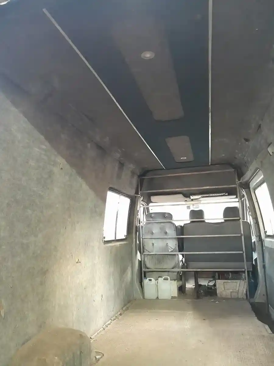 Mercedes-Benz Sprinter 2.5 313 Furgon 3550 V2 Te 2006 - foto 5