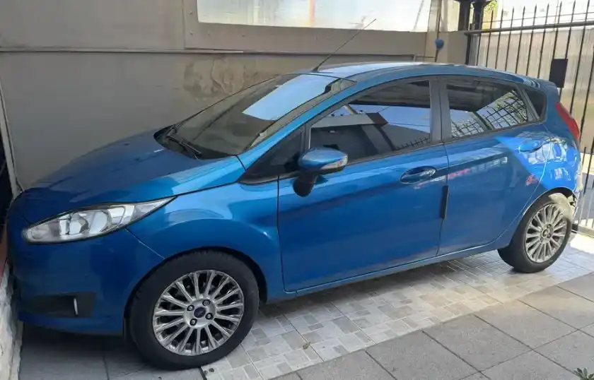 Ford Fiesta Kinetic Design 1.6 Se 2016 - foto 1
