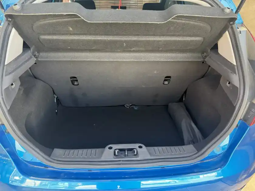 Ford Fiesta Kinetic Design 1.6 Se 2016 - foto 2