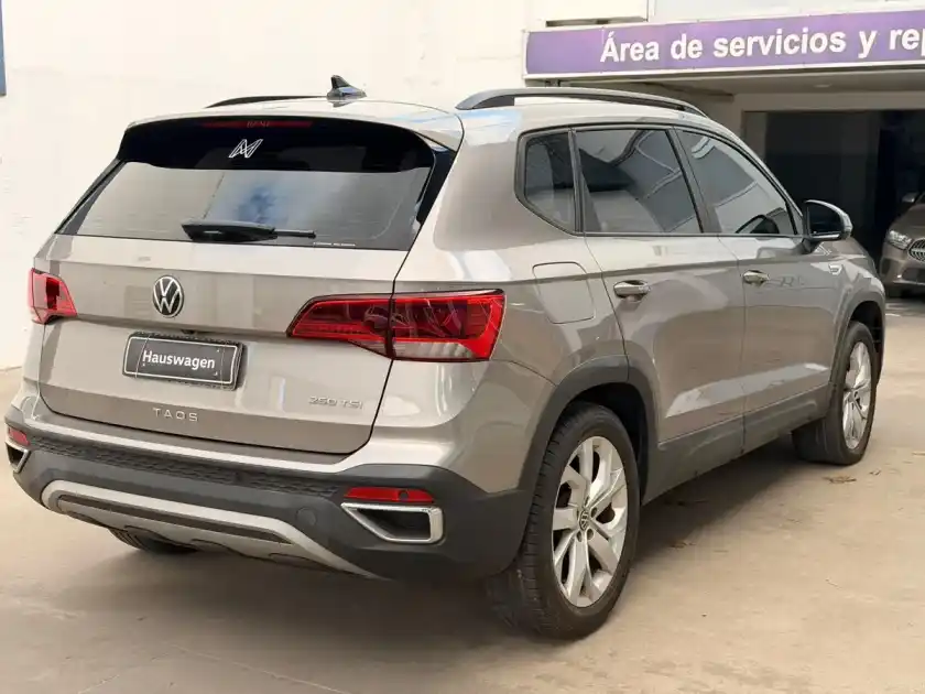 Volkswagen Taos 1.4 250 Tsi Comfortline 2023 - foto 3