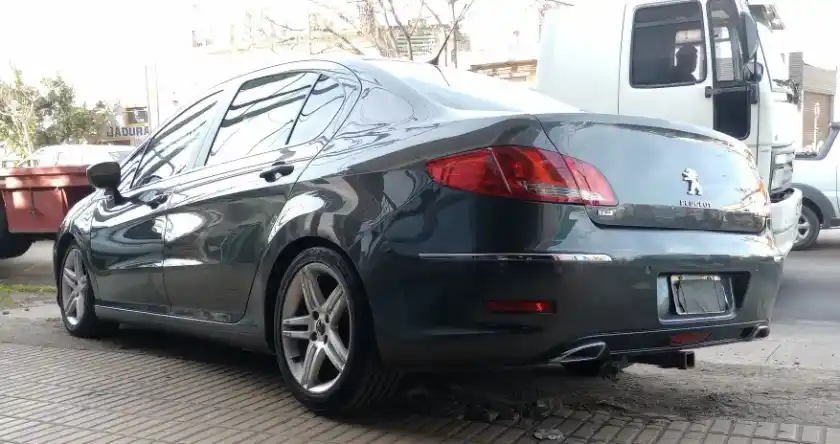 Peugeot 408 1.6 Sport Thp 163Cv 2013 - foto 1