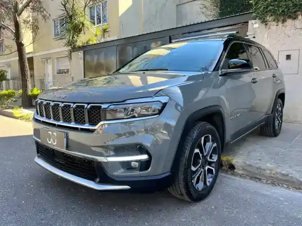 Jeep Commander 1.3 T Limited At 4X2 2023 - foto 2