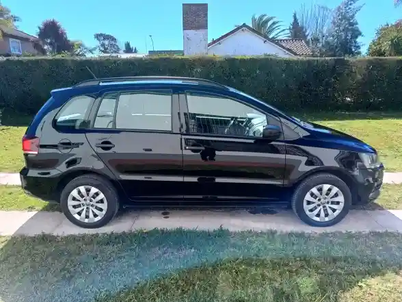 Volkswagen Suran 1.6 Comfortline 2018 - foto 4