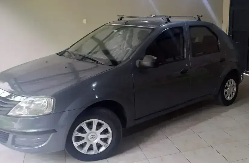 Renault Logan 1.6 Pack Plus 2011 - foto 1