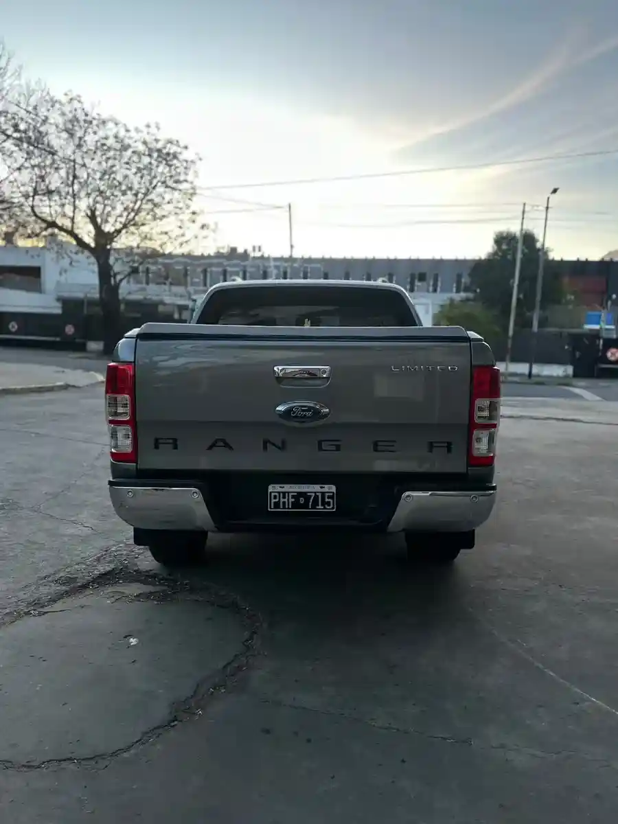 Ford Ranger 3.2 Cd 4X4 Limited Tdci 200Cv 2015 - foto 5