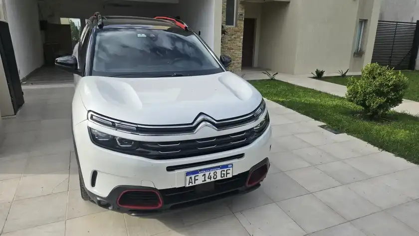 Citroën C5 Aircross 1.6 Thp Eat6 Feel Pack 2022 - foto 1