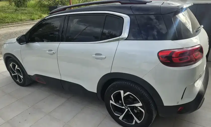 Citroën C5 Aircross 1.6 Thp Eat6 Feel Pack 2022 - foto 3