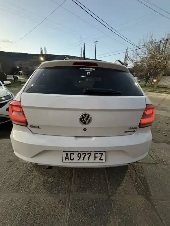Volkswagen Gol Trend 1.6 Trendline 101Cv 2018 - foto 3