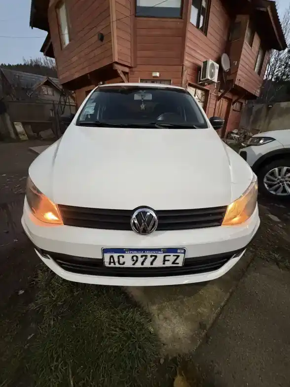 Volkswagen Gol Trend 1.6 Trendline 101Cv 2018 - foto 4