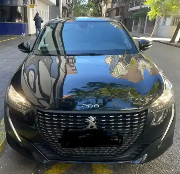Peugeot 208 1.6 Active Tiptronic 2021 - foto 1