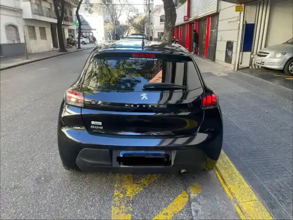 Peugeot 208 1.6 Active Tiptronic 2021 - foto 2