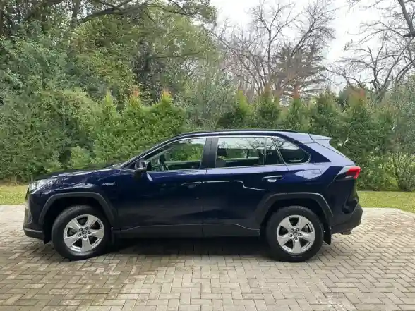 Toyota Rav4 Hibrid 2.5 Hv Xle 4X2 At 2020 - foto 3