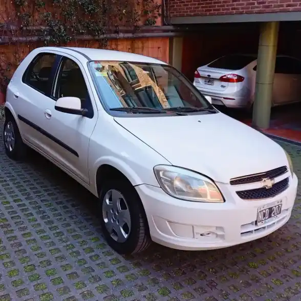 Chevrolet Celta 1.4 Lt Ab+Abs 2013 - foto 2