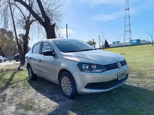 Volkswagen Voyage 1.6 Comfortline Plus 2 101Cv I-Motion 2015 - foto 2
