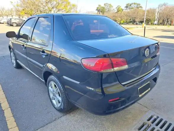 Fiat Siena 1.4 Attractive C/Alarma Rstii 2011 - foto 4