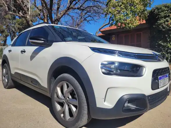 Citroën C4 Cactus 1.6 Vti 115 Feel Pack Plus At6 2022 - foto 2
