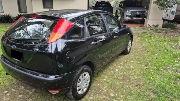 Ford Focus 1.6 Ambiente 2007 - foto 3