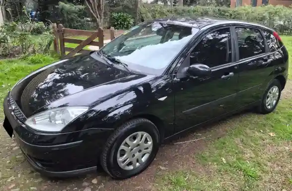 Ford Focus 1.6 Ambiente 2007 - foto 5