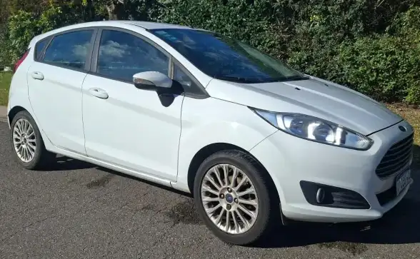 Ford Fiesta Kinetic 2016 - foto 1