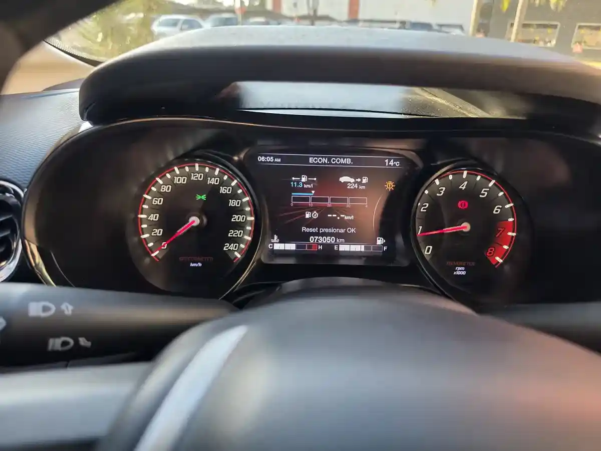 Fiat Cronos 1.8 16V Precision 2018 - foto 4