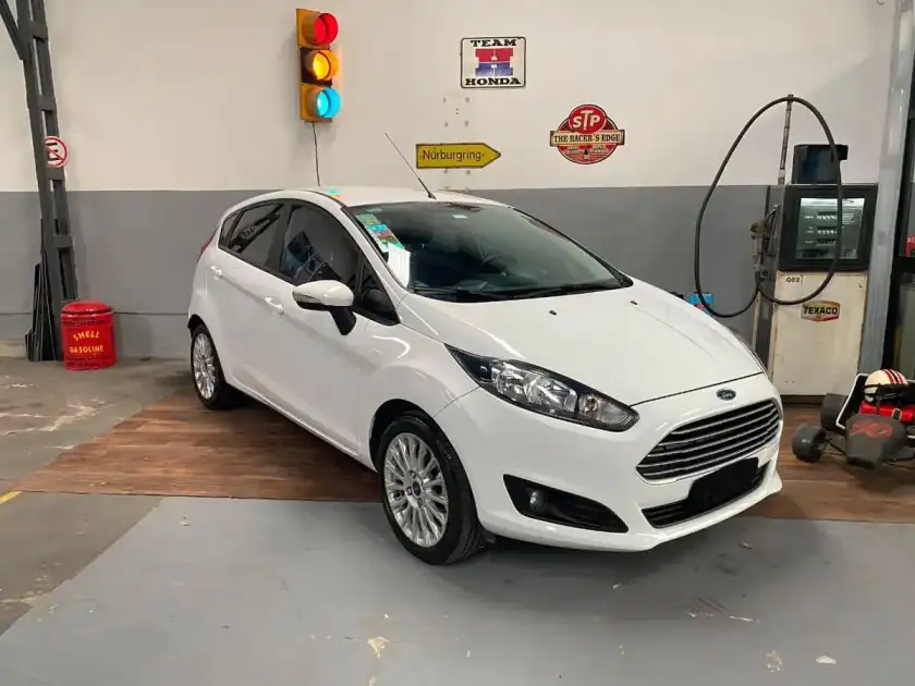 Ford Fiesta Kinetic 1.6 Se Powershift 120Cv 2017 - foto 3