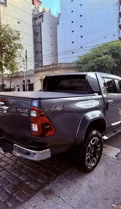 Toyota Hilux Pick-Up 2.8 Cd Srx 177Cv 4X4 At 2024 - foto 3