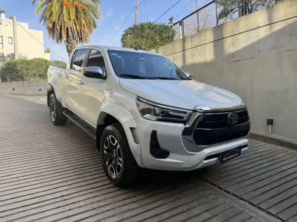 Toyota Hilux Pick-Up 2.8 Cd Srx 204Cv 4X4 At 2024 - foto 2