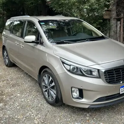 Kia Carnival 2016 - foto 1