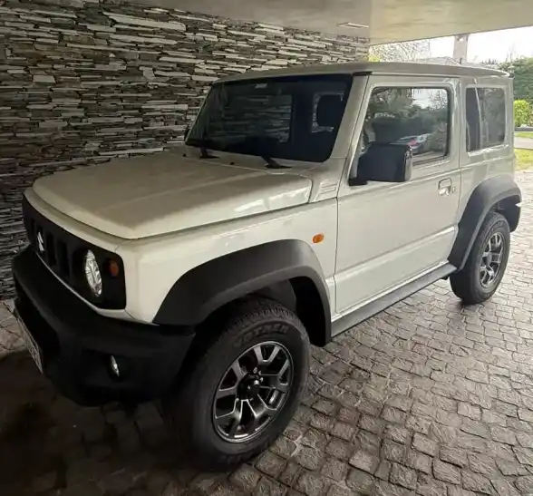 Suzuki Jimmy 3 puertas 2025 - foto 1