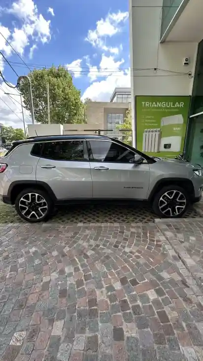 Jeep Compass 2.4 Longitude Plus 4X4 2019 - foto 3