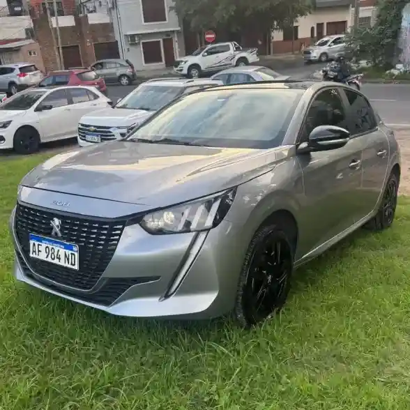 Peugeot 208 1.6 Style Tiptronic 2023 - foto 1