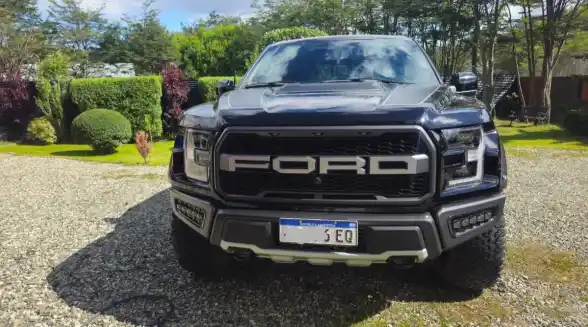 Ford F-150 Raptor 2021 - foto 1