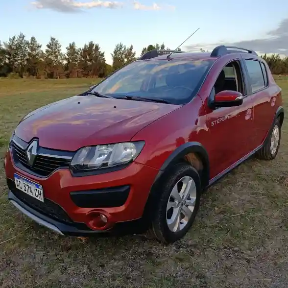 Renault Sandero Stepway 2018 - foto 1