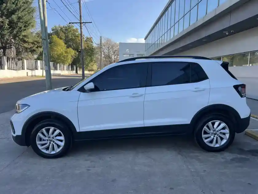 Volkswagen T-Cross 1.0 200 Tsi Trendline Aut 2025 - foto 5