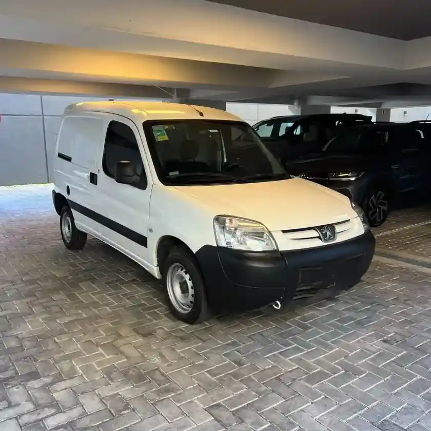 Peugeot Partner 1.6 Hdi Furgon Confort 92 2021 - foto 3