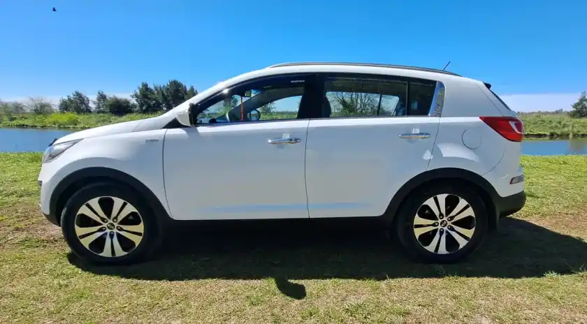 Kia Sportage 2.0 Ex 4Wd 163Cv At 2011 - foto 2