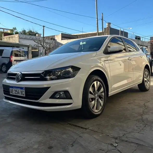 Volkswagen Polo 1.6 Msi Comfort Plus At 2020 - foto 1