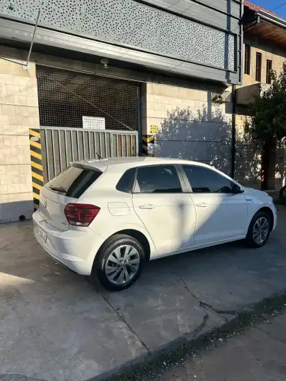Volkswagen Polo 1.6 Msi Comfort Plus At 2020 - foto 2