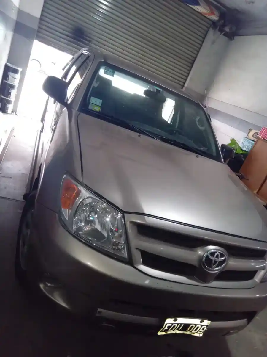 Toyota Hilux 2.7 S/Cab 4X2 N Dx 2006 - foto 4