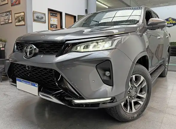 Toyota Sw4 2.8 Tdi Diamond 4X4 7As 6At 2022 - foto 1