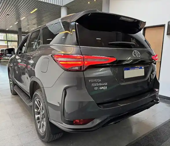 Toyota Sw4 2.8 Tdi Diamond 4X4 7As 6At 2022 - foto 2